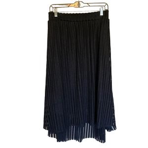 Torrid 22 Plus Size Black Full Skirt Pleated Perforated